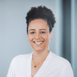 Nina Sophie Whyte, COO bei basecom