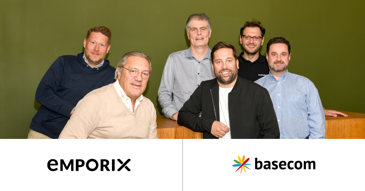 Partnerschaft Emporix und basecom (v.l. Christoph Jung (basecom), Frank Schoutissen (Emporix), Nicolas Berney (Emporix), Dominik Witte (basecom, Fritz Schoepf (Emporix), Albert Levay (DialogData))